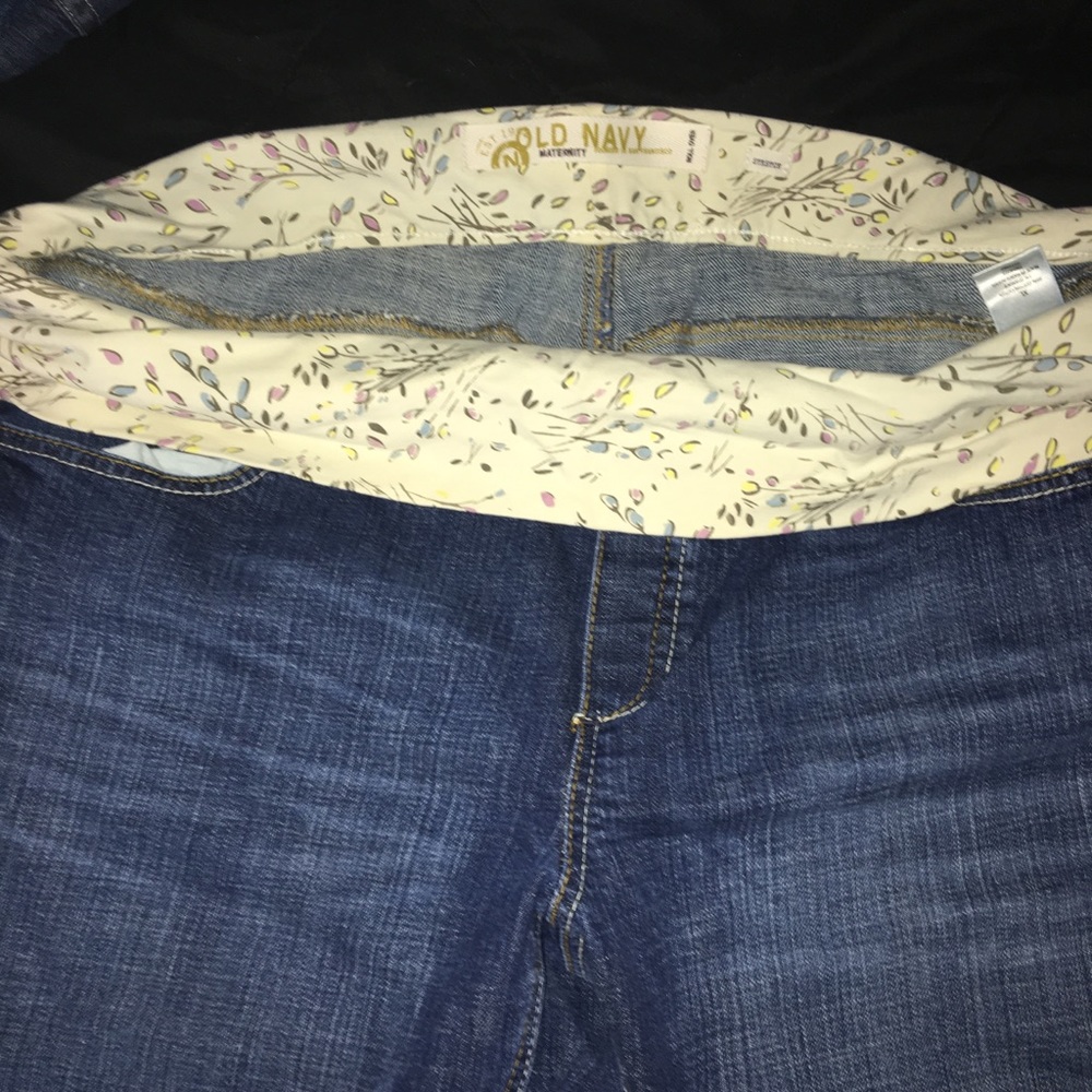 Old Navy Maternity Jeans Size XL
